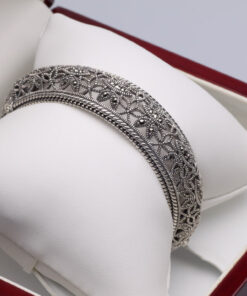 Srebrna ażurowa bransoletka typu bangle z markazytami - 18/19cm - BDM2867 - obrazek 3