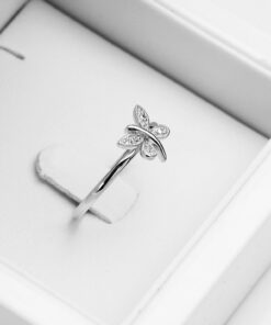 pierścionek motylek z białego złota z diamentem - obrazek 8