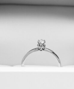 Piękny pierścionek zaręczynowy z diamentem 0.15ct – Bild 4