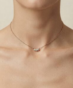 Alternatywny widok Złoty choker z trzema diamentami laboratoryjnymi 0,08ct | żółte złoto