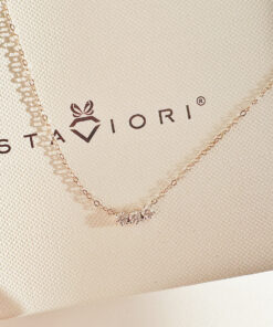 Złoty choker z trzema diamentami laboratoryjnymi 0,08ct | żółte złoto - obrazek 3
